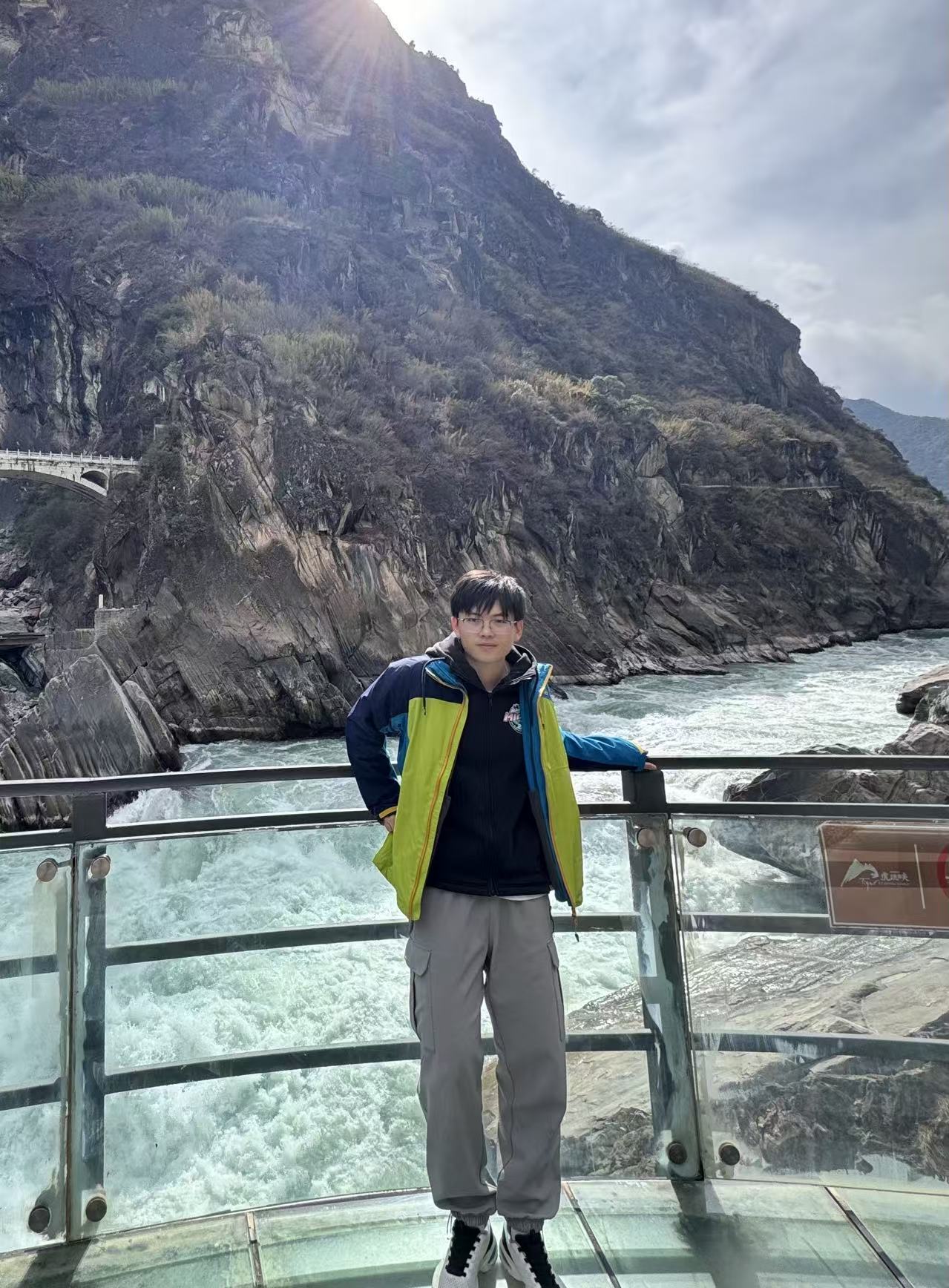 Jianke Zhang 张荐科